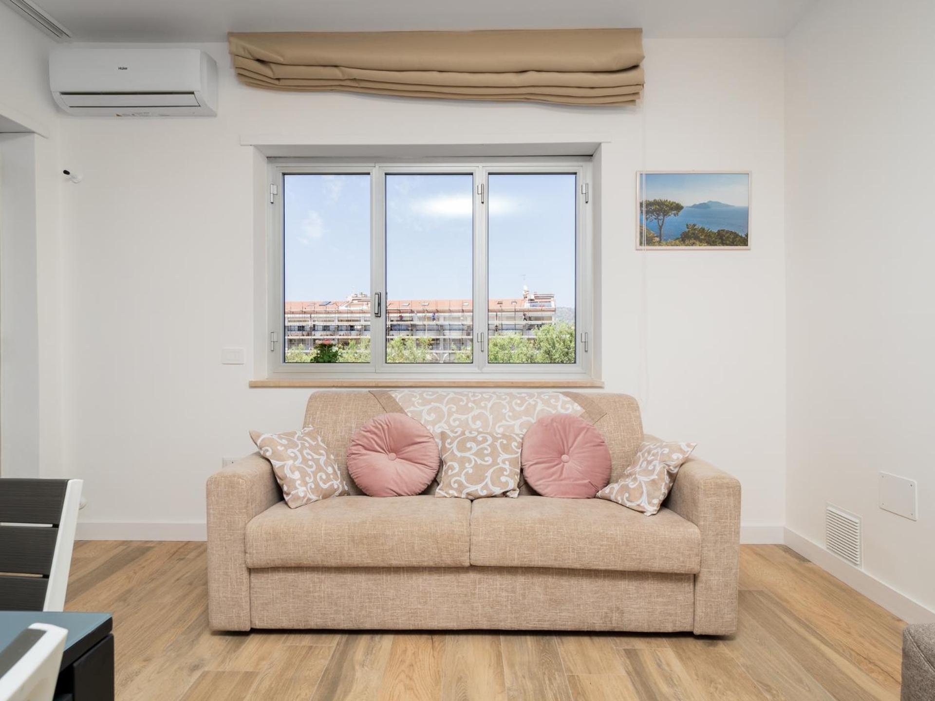 Nonno Angelo - 4 Bedrooms With Free Parking & Seaview Balcony Sorrento Exterior foto
