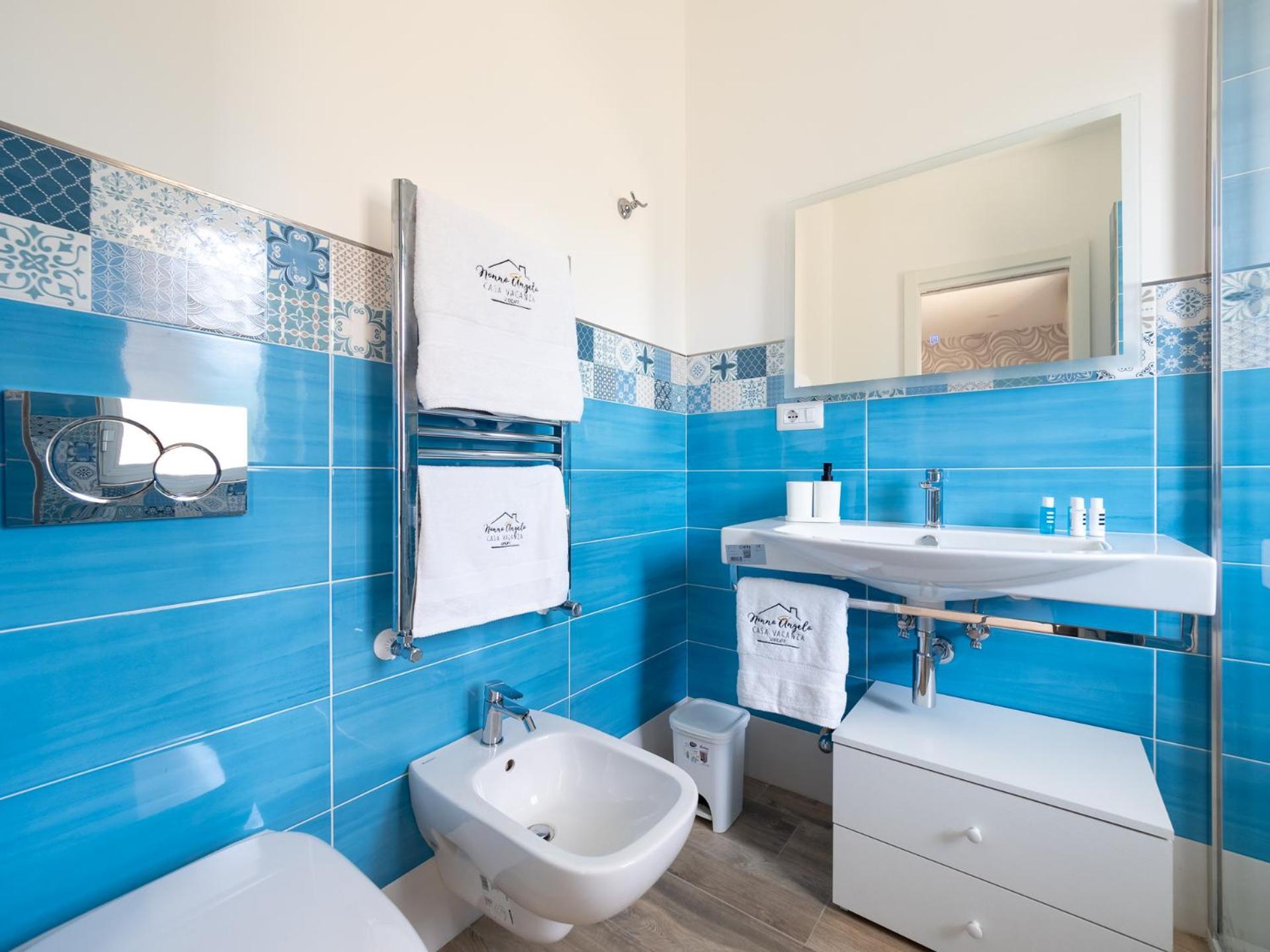 Nonno Angelo - 4 Bedrooms With Free Parking & Seaview Balcony Sorrento Exterior foto
