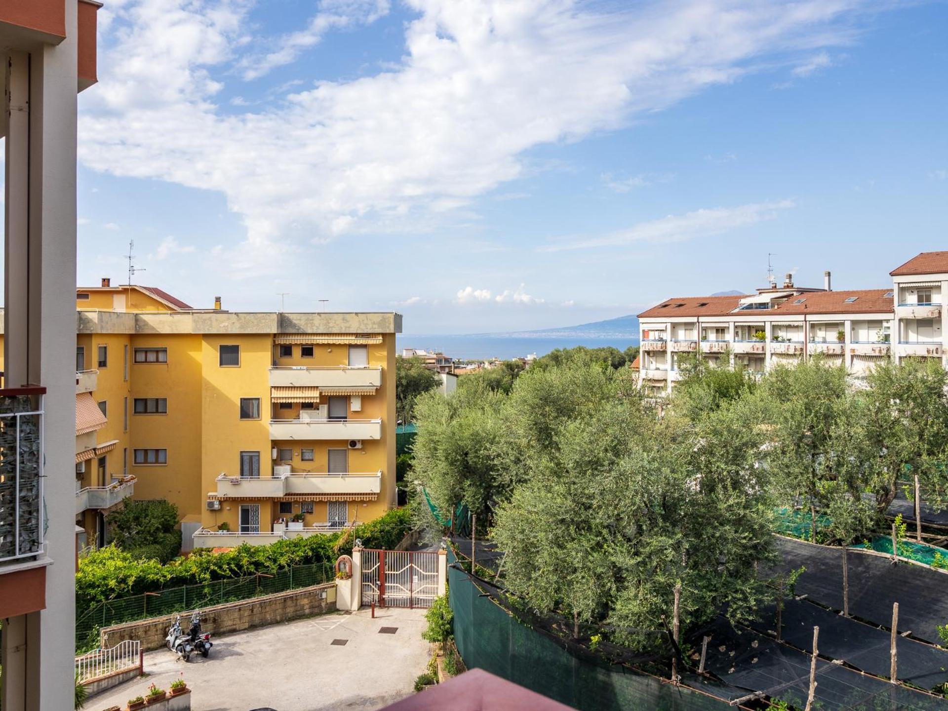Nonno Angelo - 4 Bedrooms With Free Parking & Seaview Balcony Sorrento Exterior foto